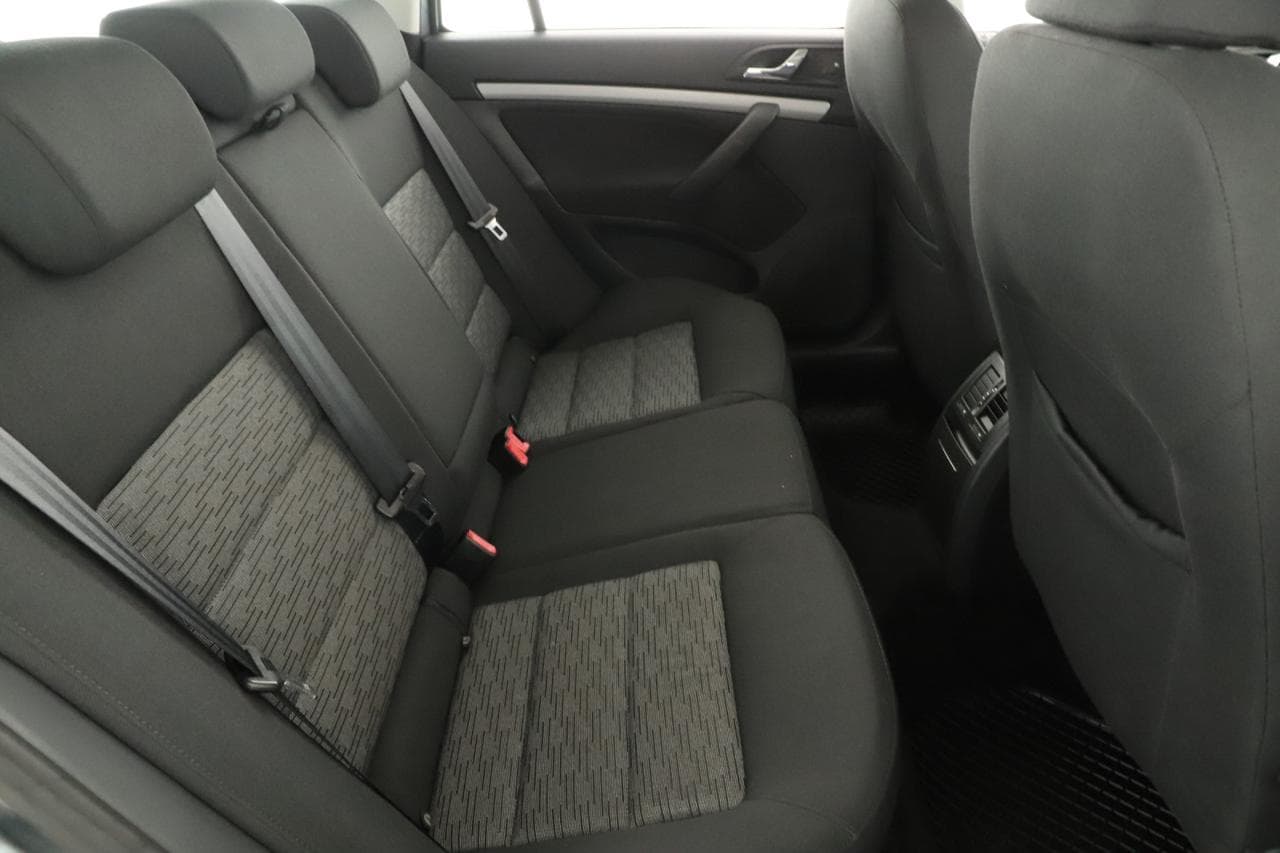 2013 Škoda OCTAVIA - 11