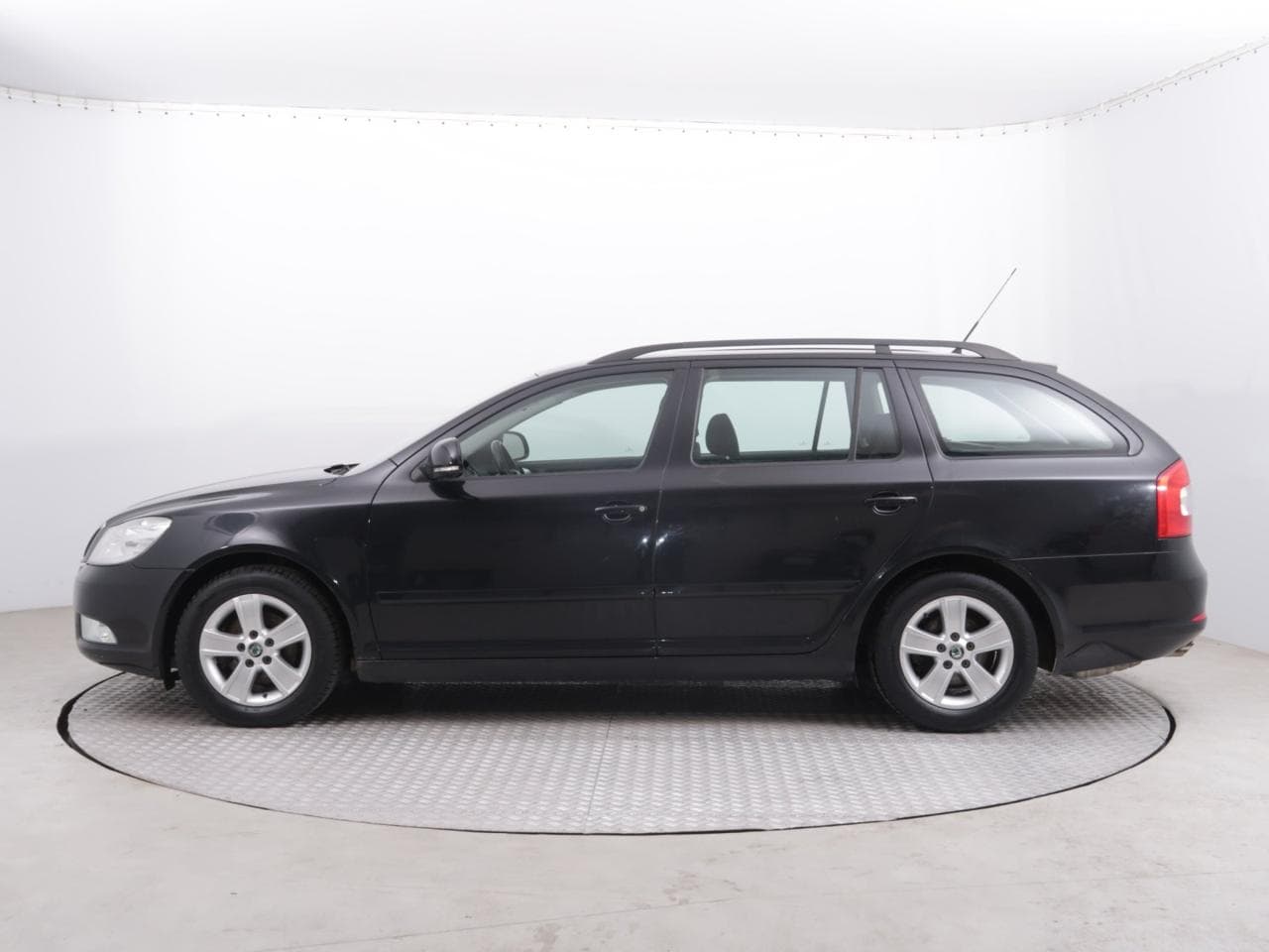 2010 Škoda OCTAVIA - 4