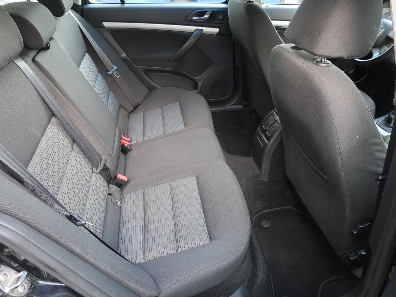 2010 Škoda OCTAVIA - 13