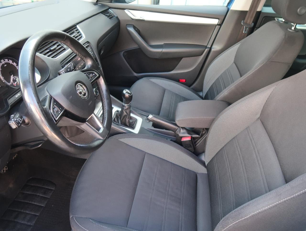 2018 Škoda OCTAVIA - 16