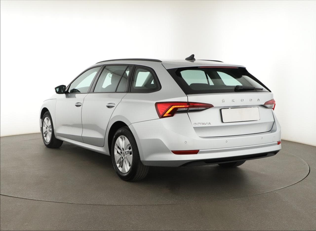 2022 Škoda OCTAVIA - 5