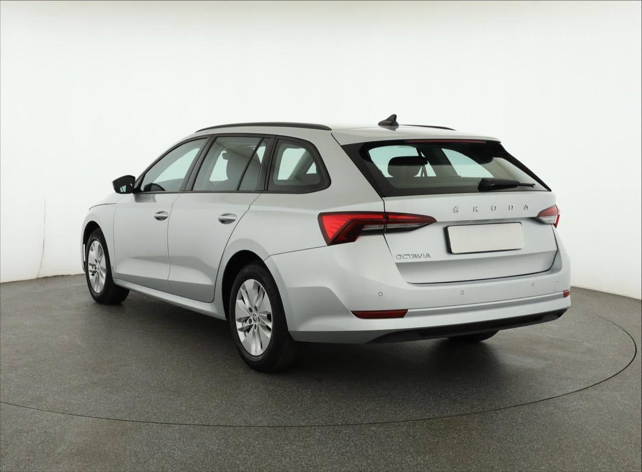 2022 Škoda OCTAVIA - 5