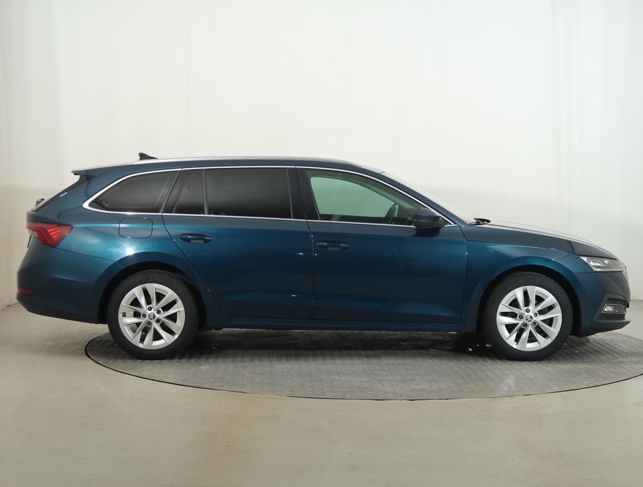 2021 Škoda OCTAVIA - 8