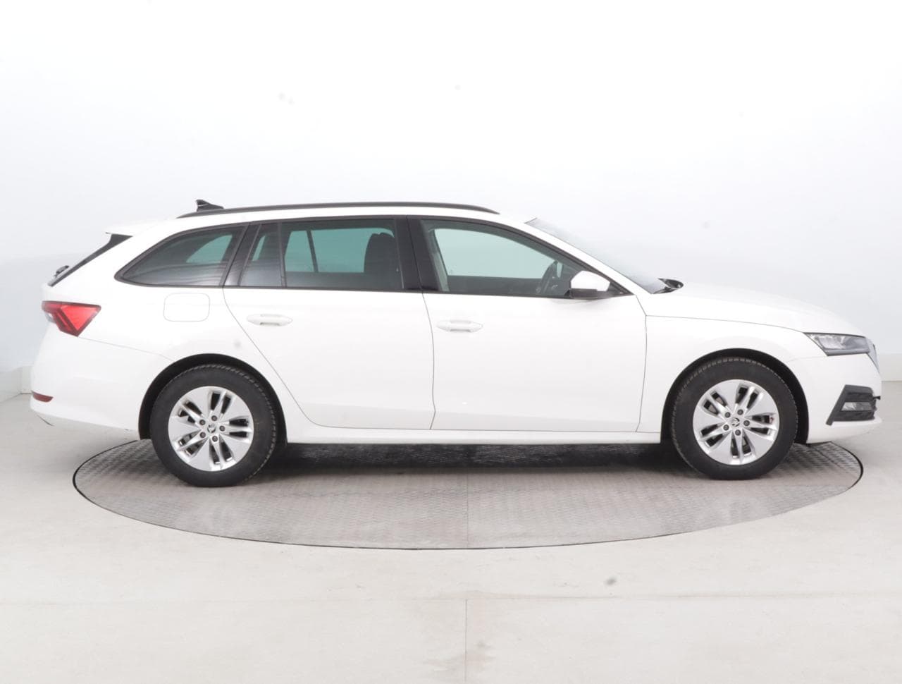 2021 Škoda OCTAVIA - 8