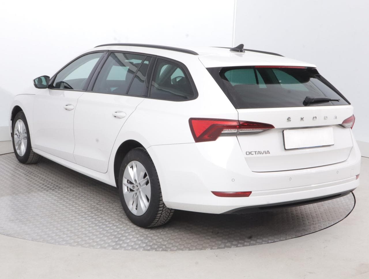 2021 Škoda OCTAVIA - 5