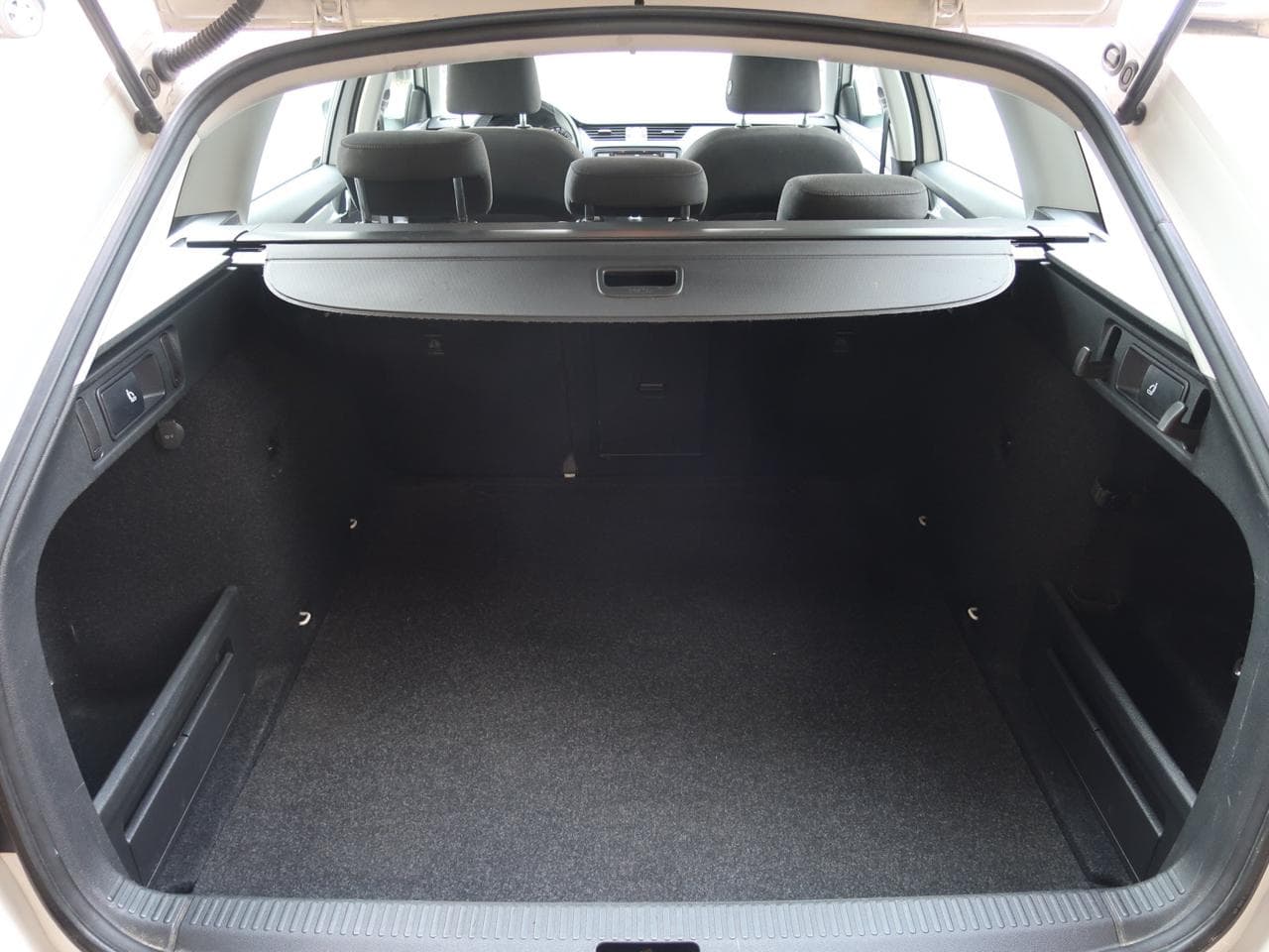 2017 Škoda OCTAVIA - 19