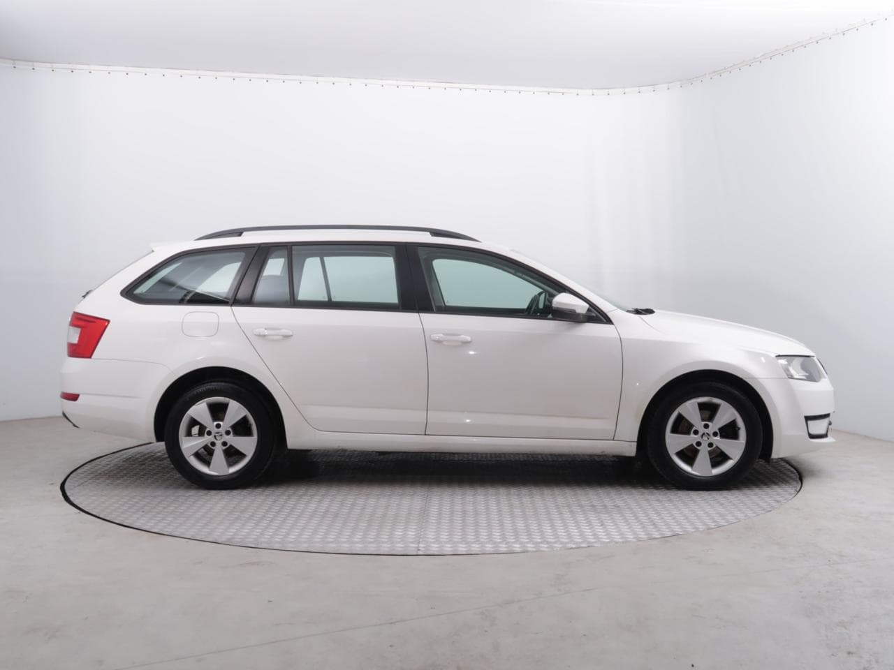2017 Škoda OCTAVIA - 8