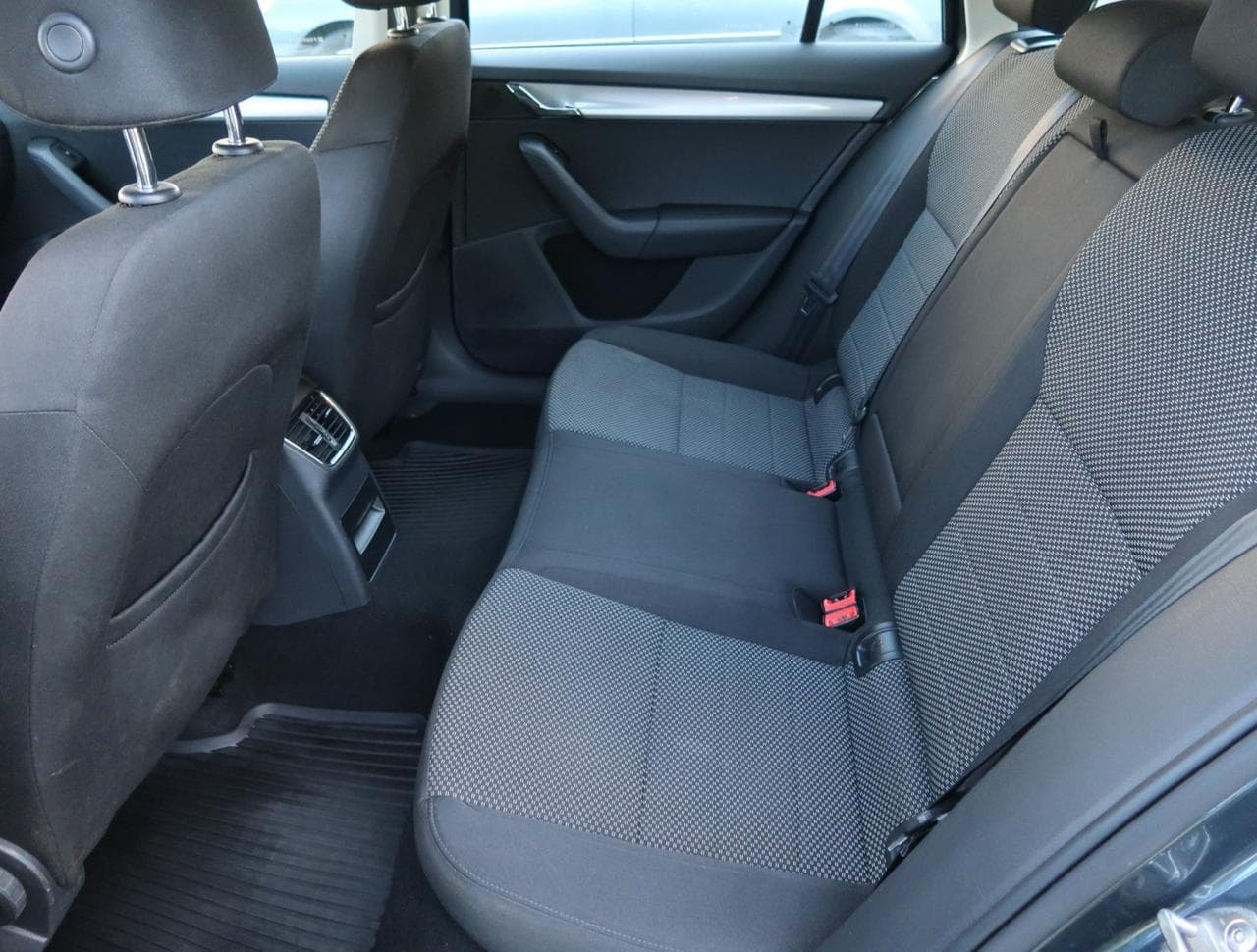 2014 Škoda OCTAVIA - 15
