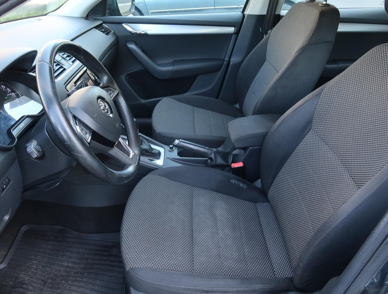 2014 Škoda OCTAVIA - 16