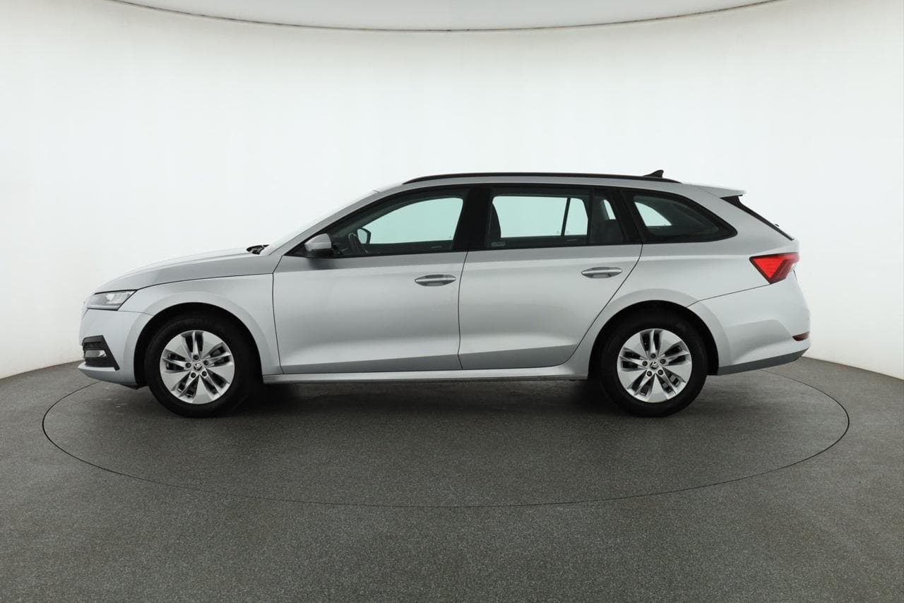 2022 Škoda OCTAVIA - 4