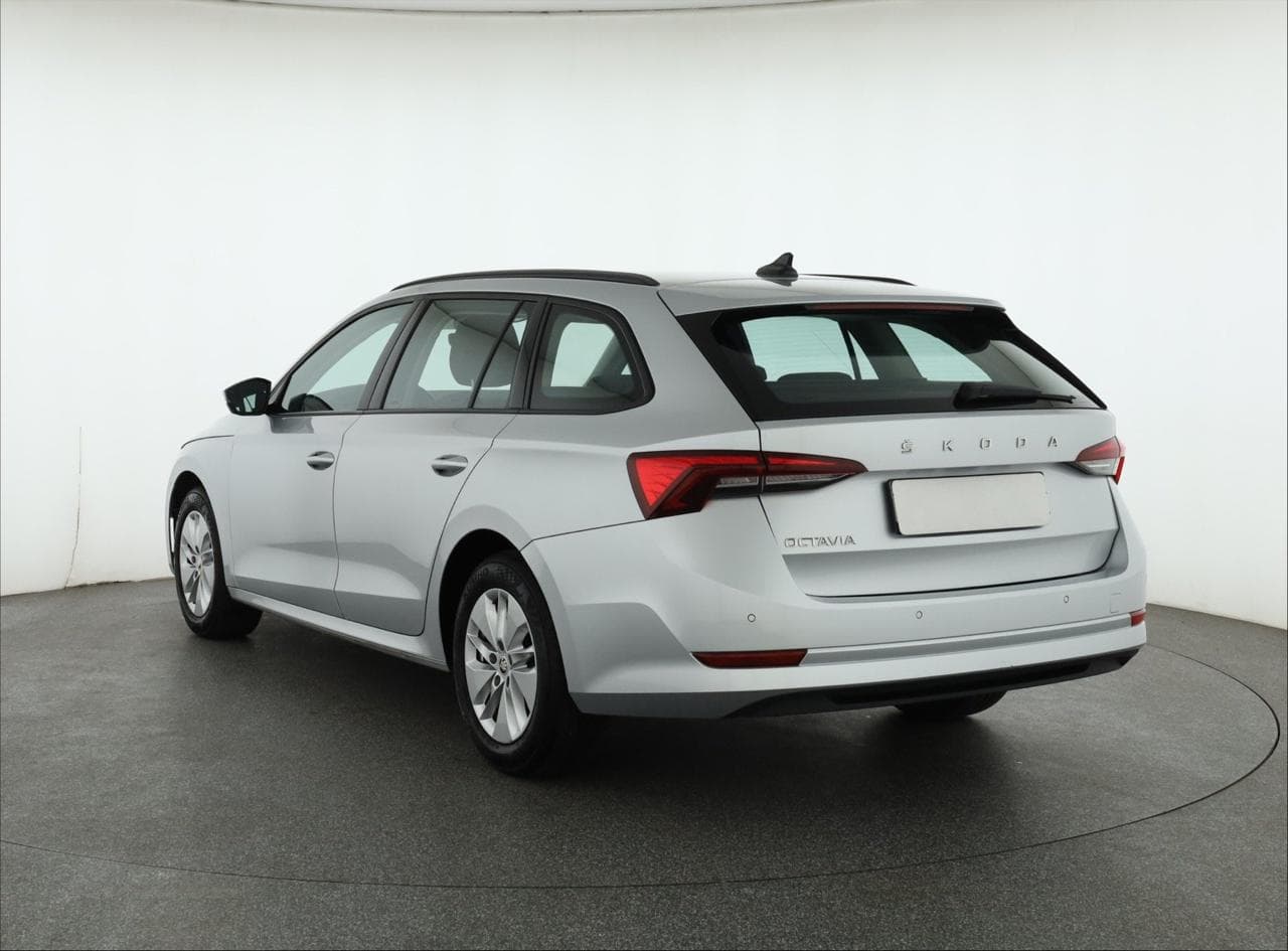 2022 Škoda OCTAVIA - 5