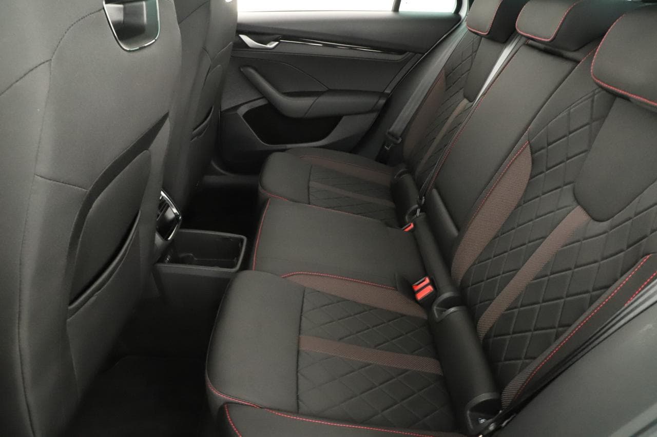 2025 Škoda OCTAVIA - 12