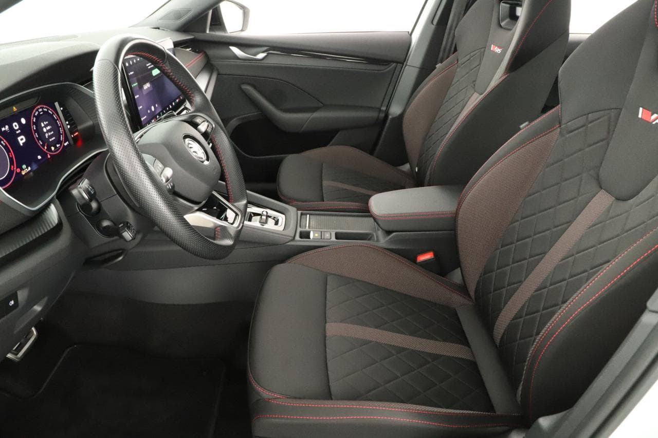 2025 Škoda OCTAVIA - 13