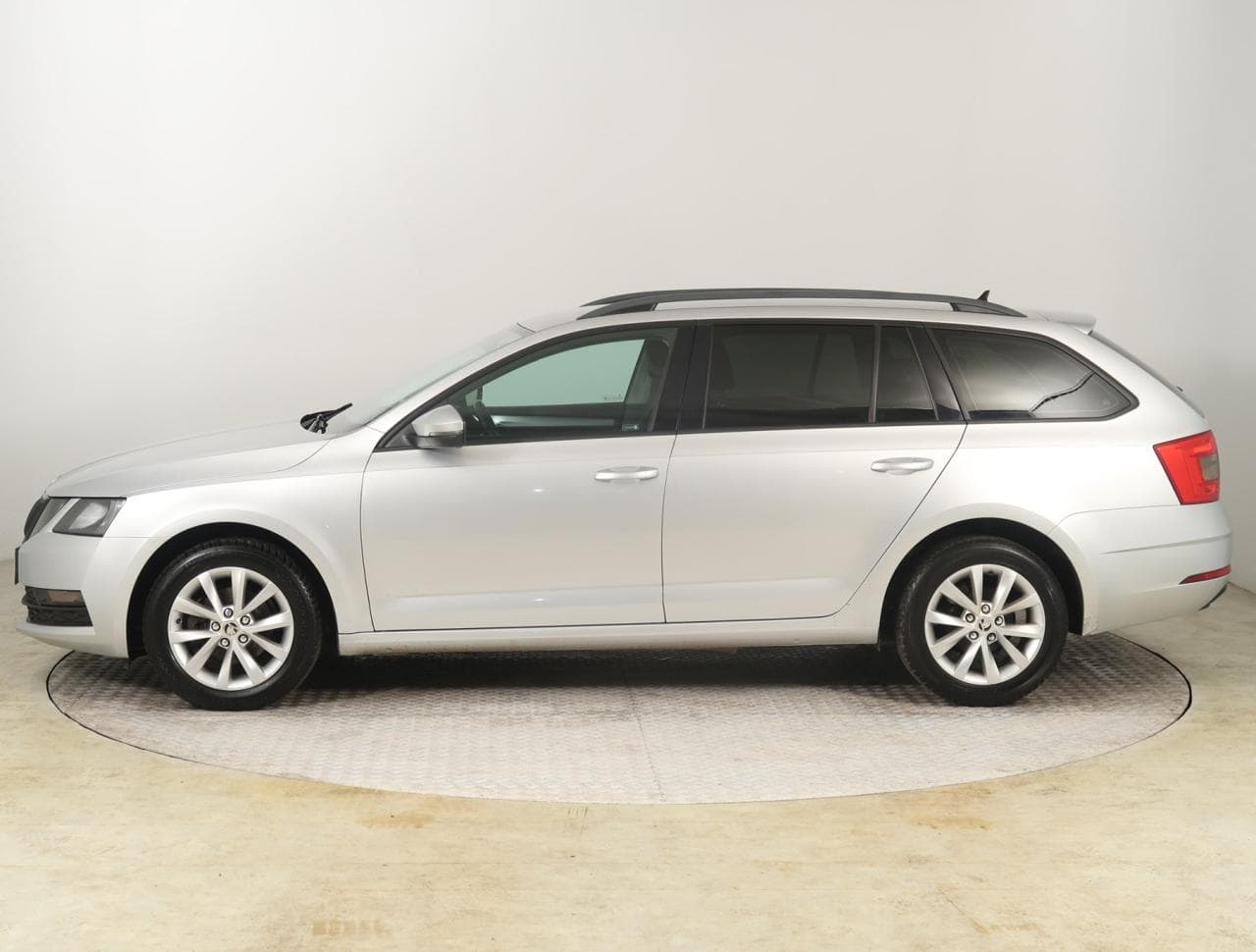 2017 Škoda OCTAVIA - 4