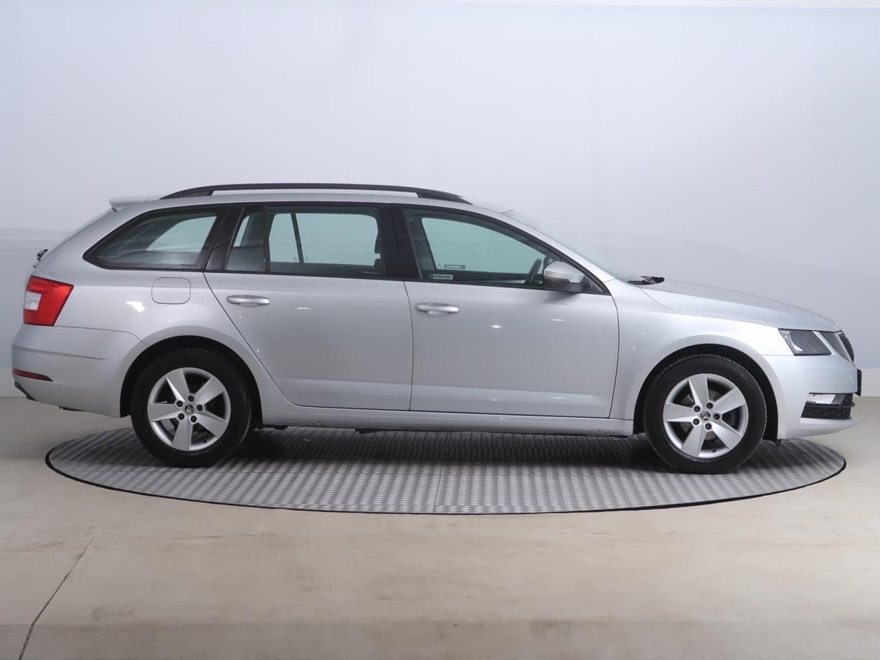 2019 Škoda OCTAVIA - 8