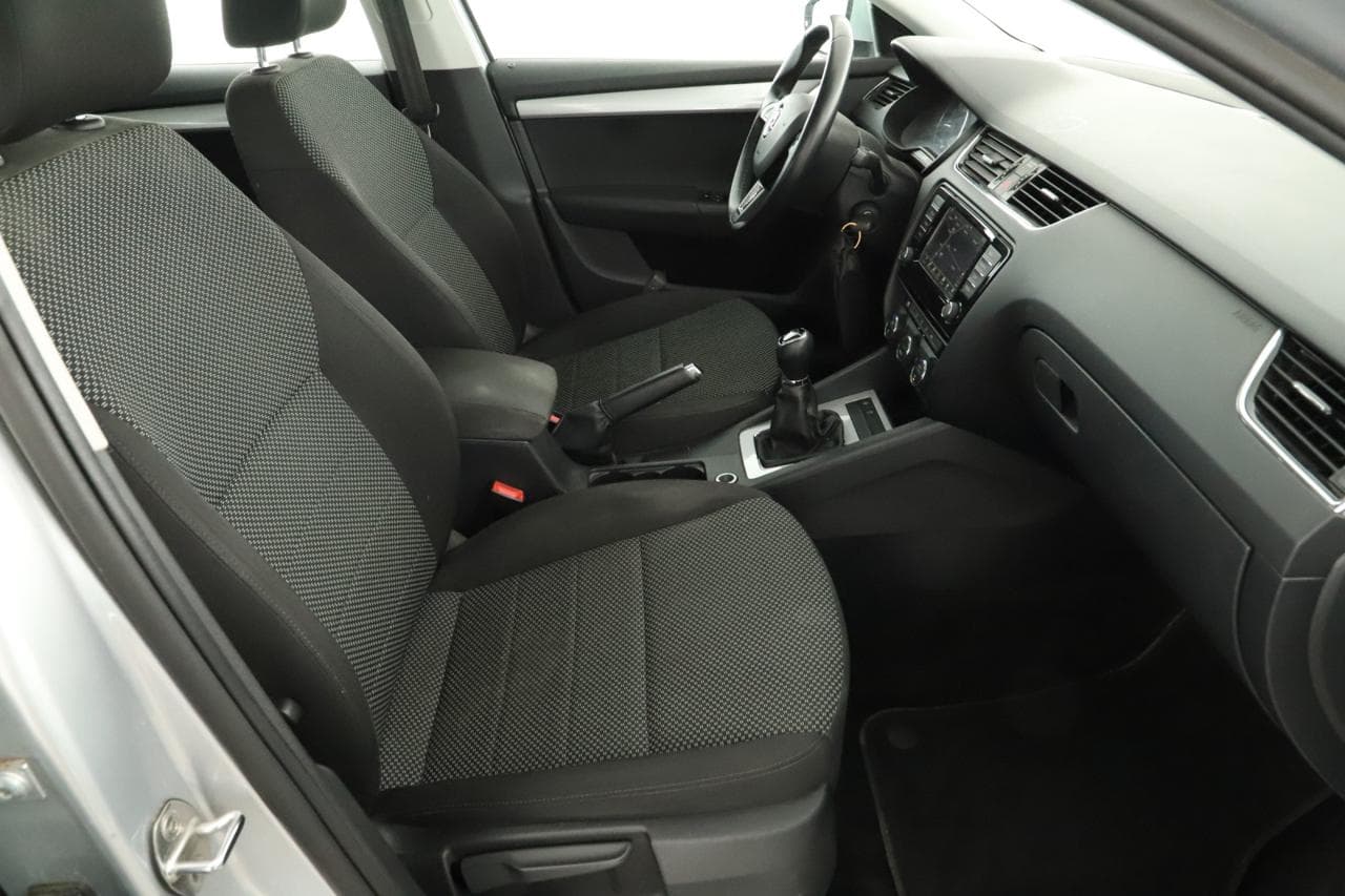 2016 Škoda OCTAVIA - 10