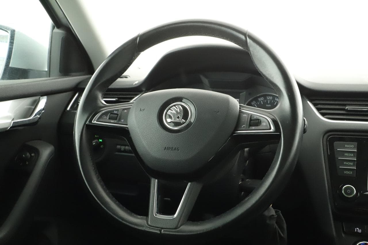 2016 Škoda OCTAVIA - 19