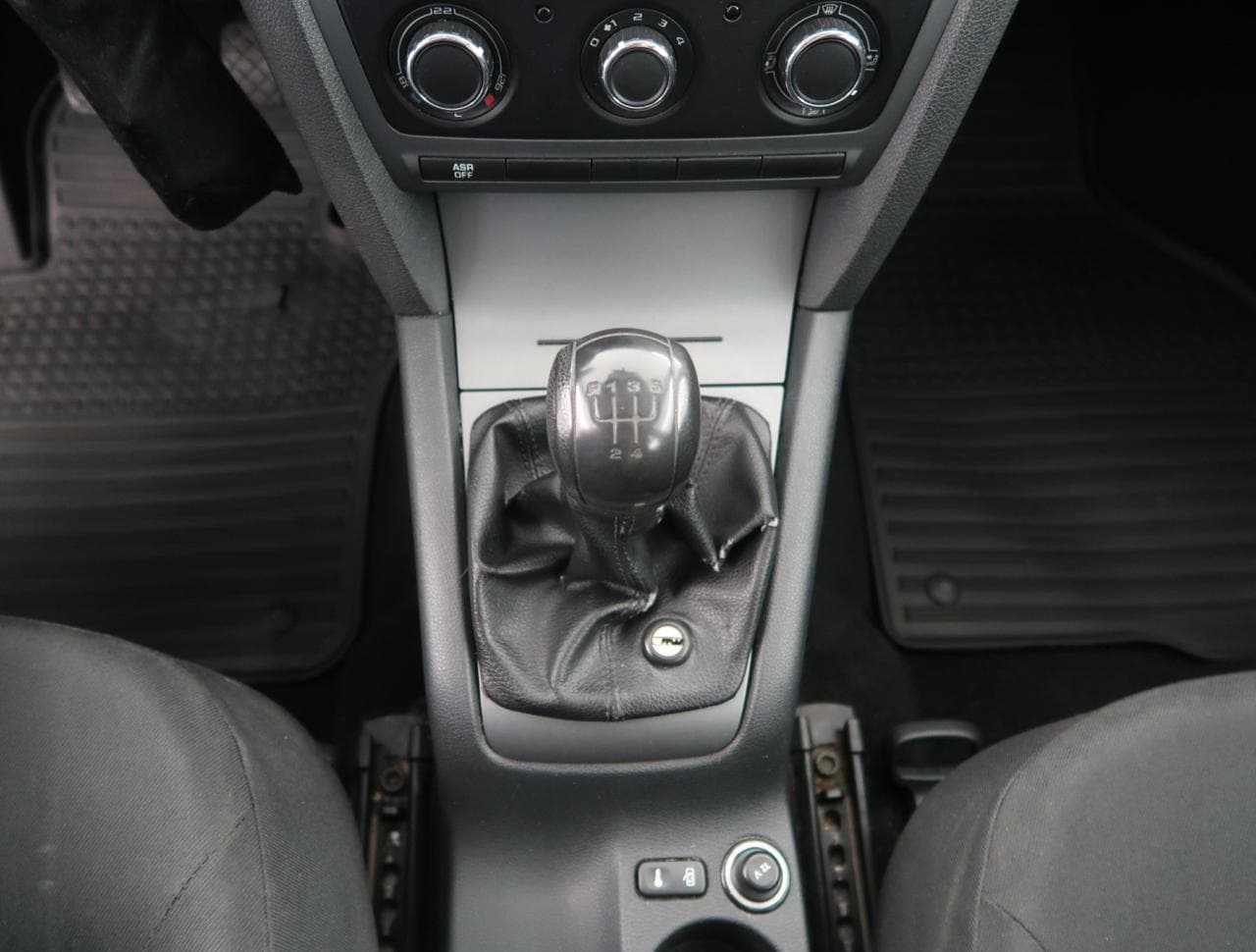 2011 Škoda OCTAVIA - 19