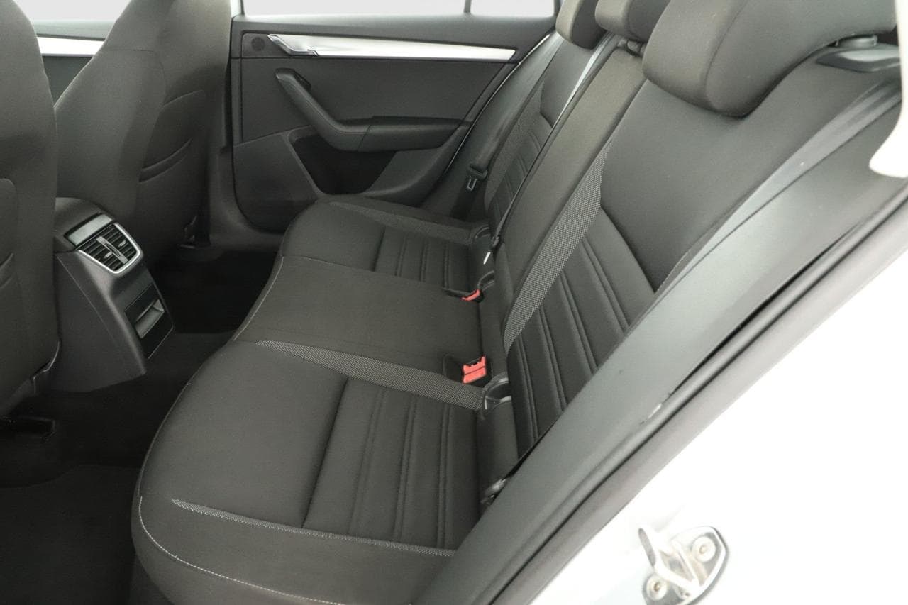 2019 Škoda OCTAVIA - 12