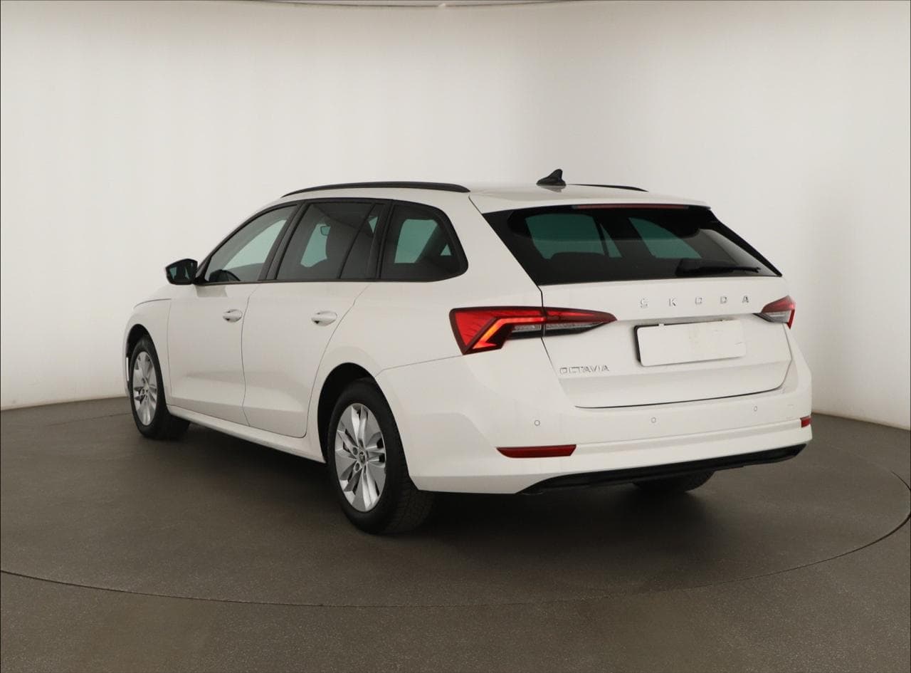 2023 Škoda OCTAVIA - 5