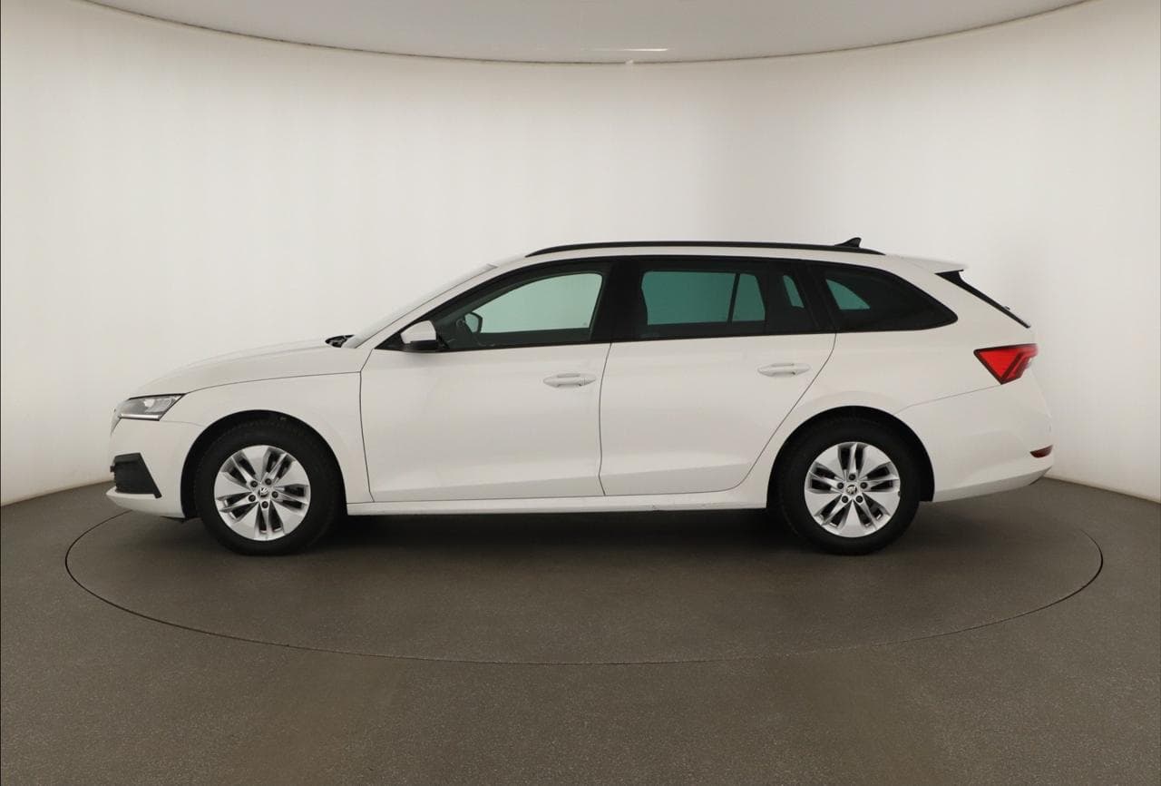 2023 Škoda OCTAVIA - 4