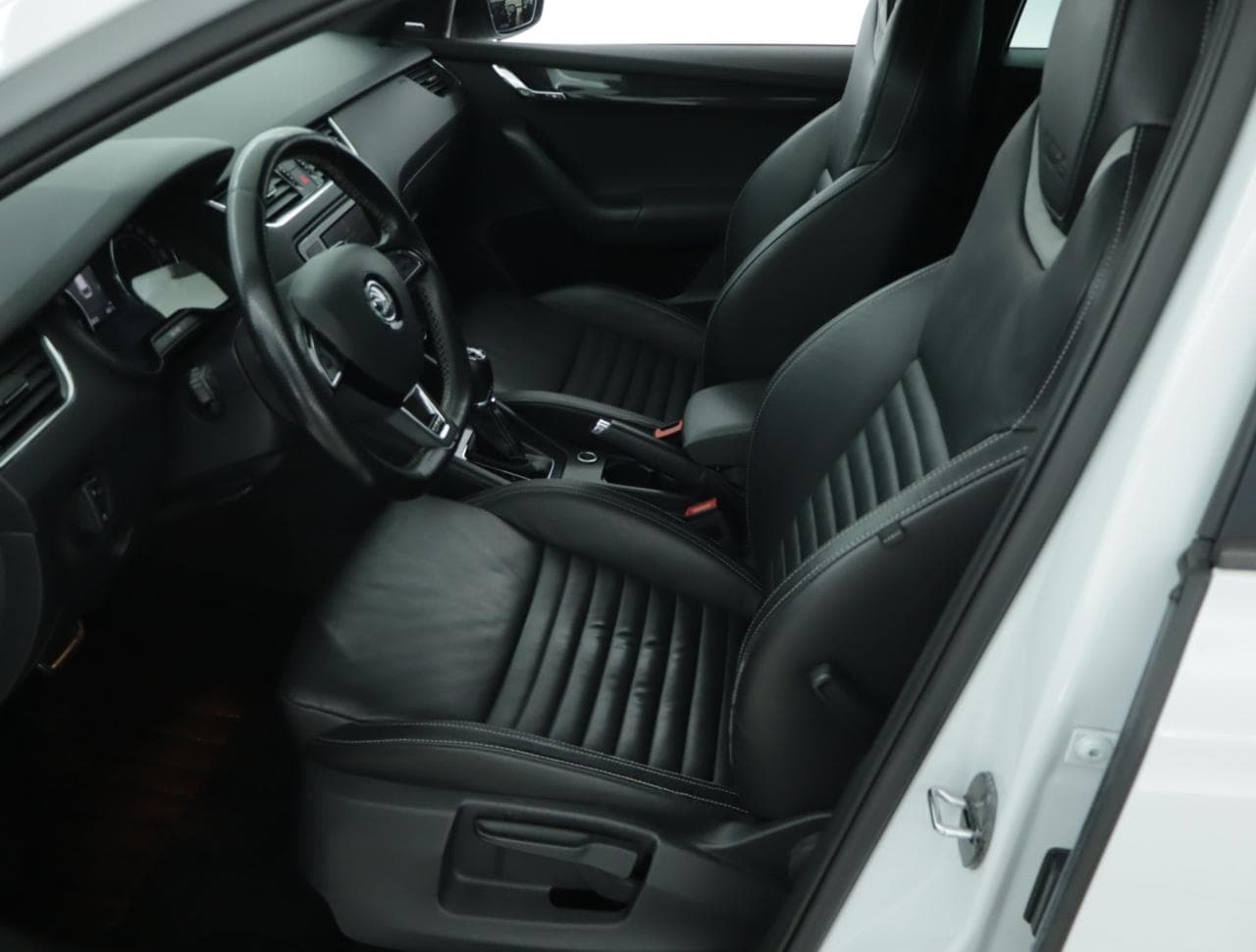 2017 Škoda OCTAVIA - 16