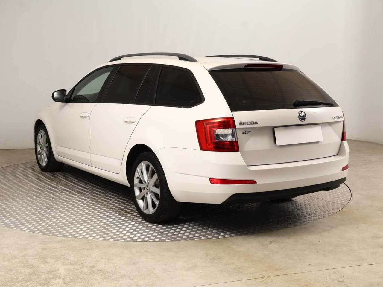 2014 Škoda OCTAVIA - 8