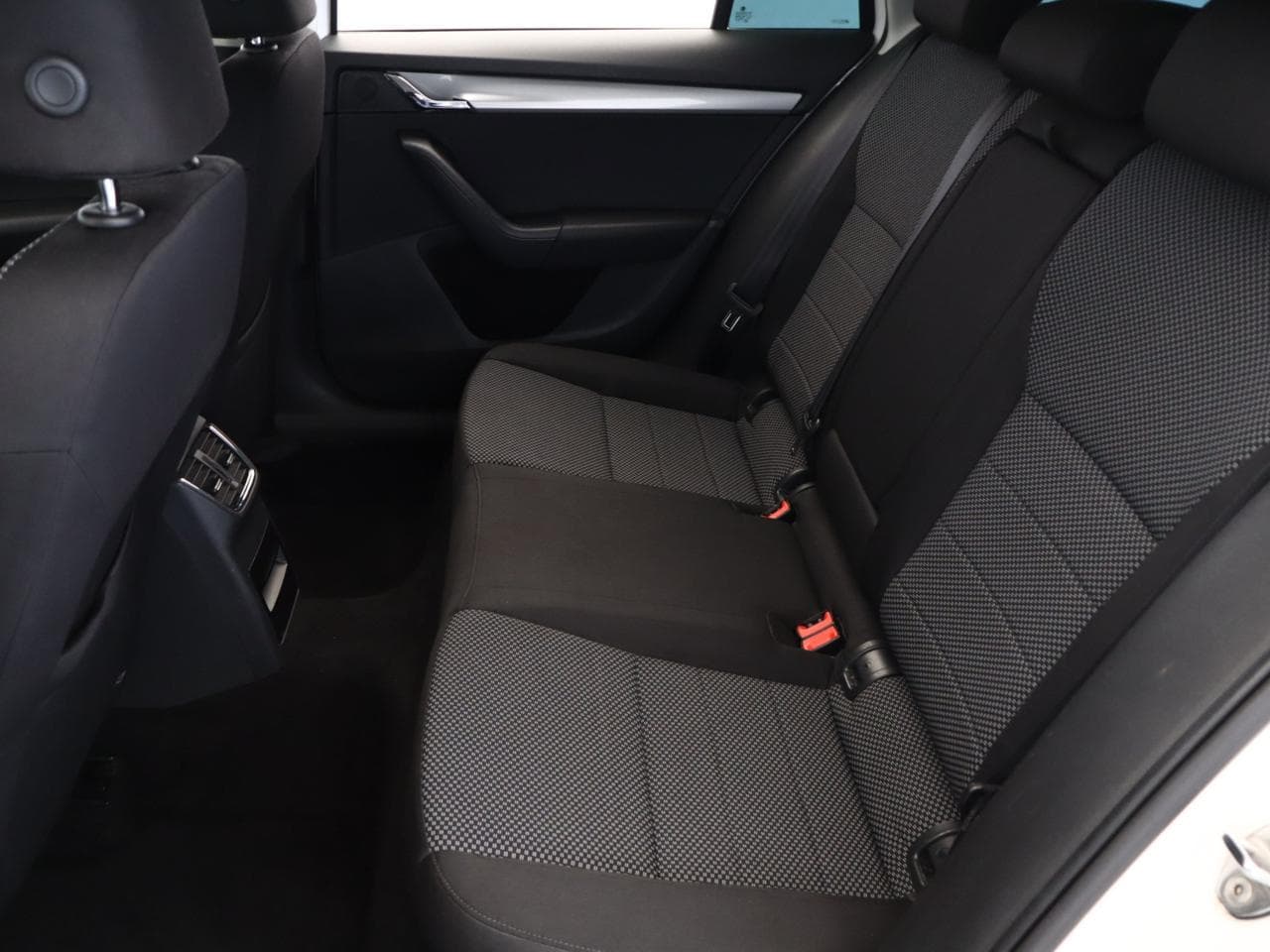 2014 Škoda OCTAVIA - 24