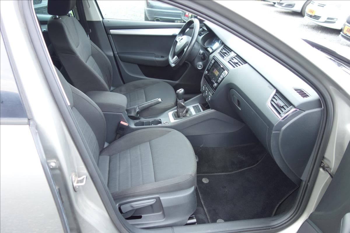 2016 Škoda OCTAVIA - 10