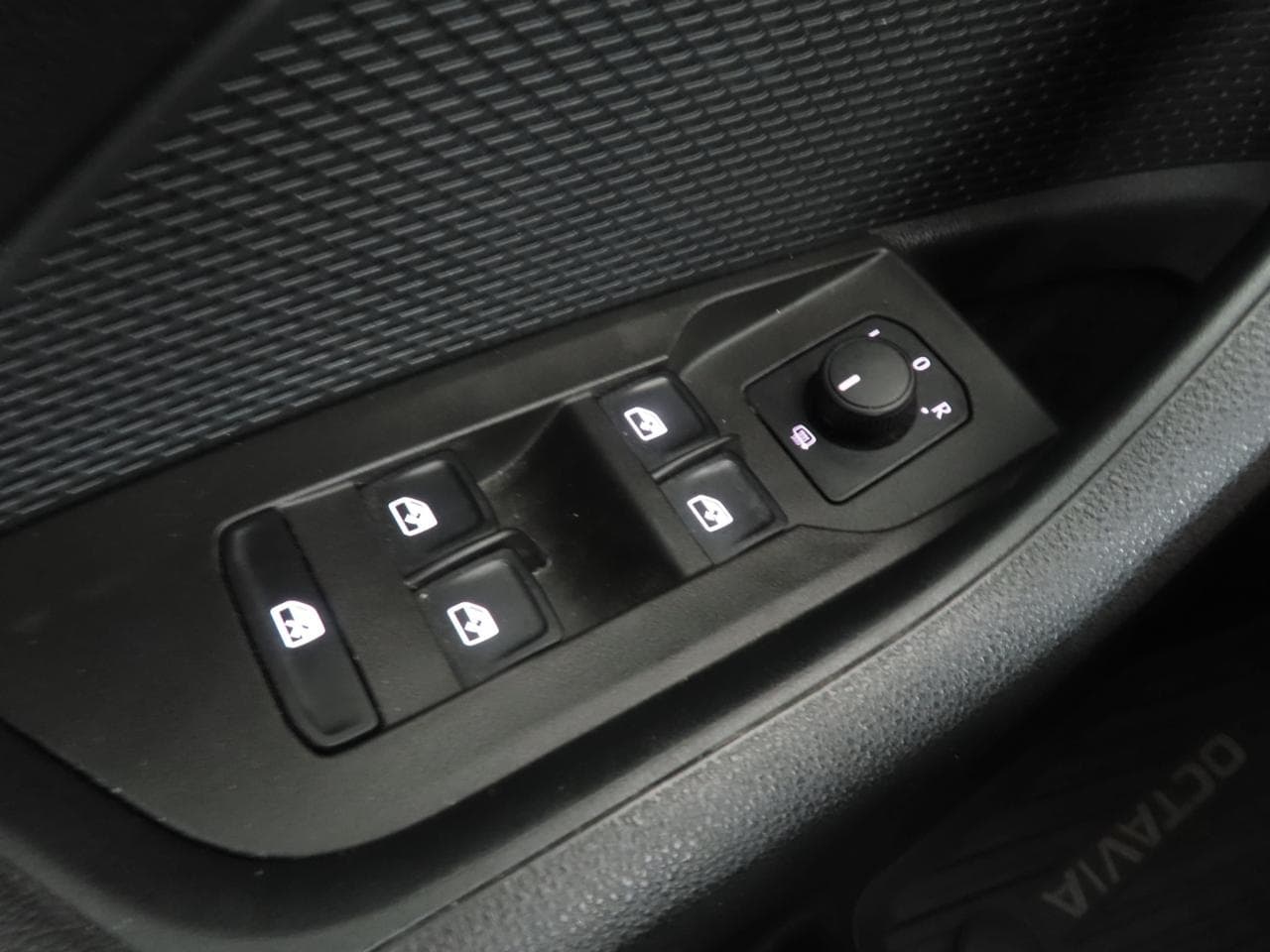 2022 Škoda OCTAVIA - 18