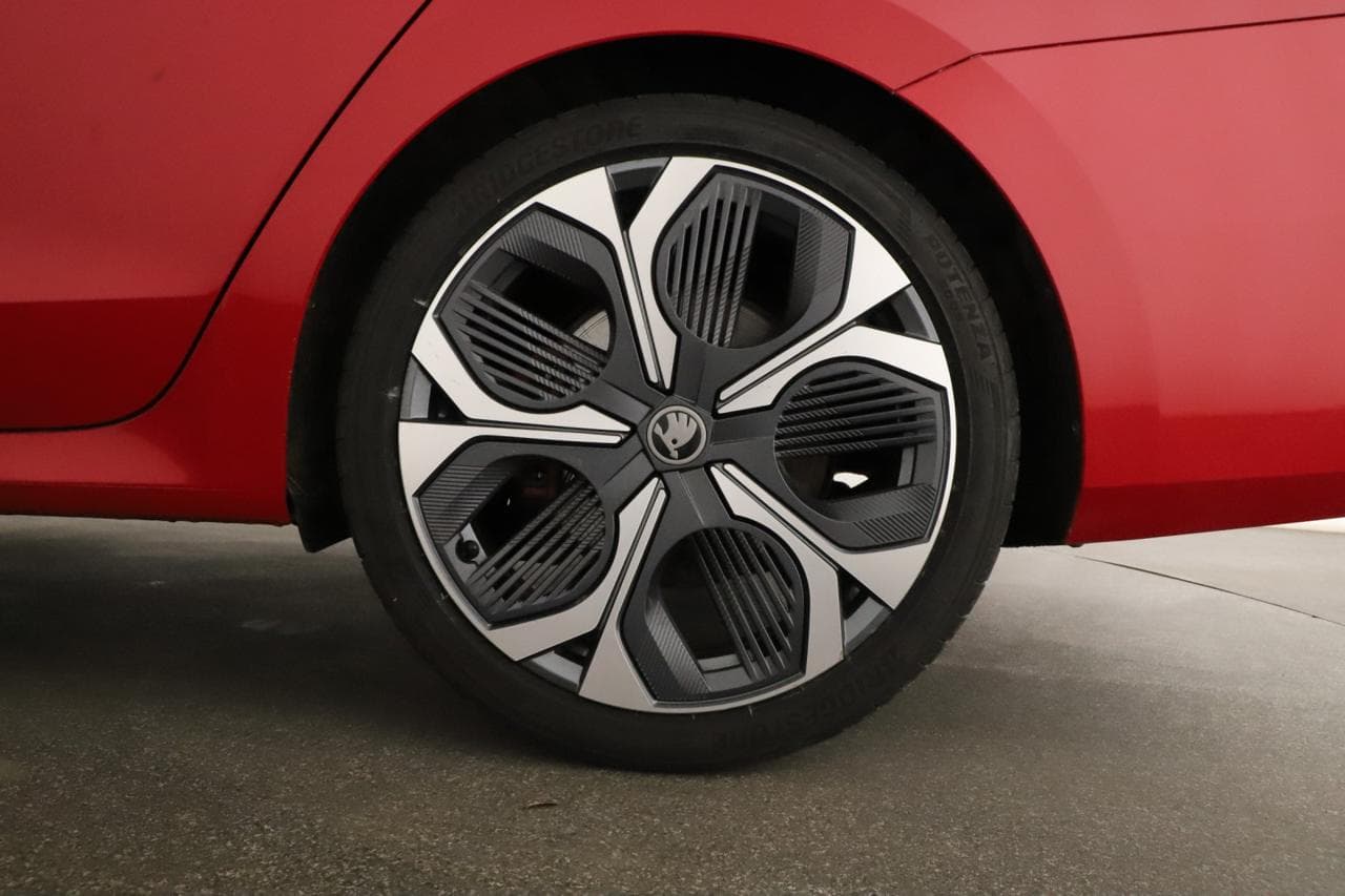 2025 Škoda OCTAVIA - 37