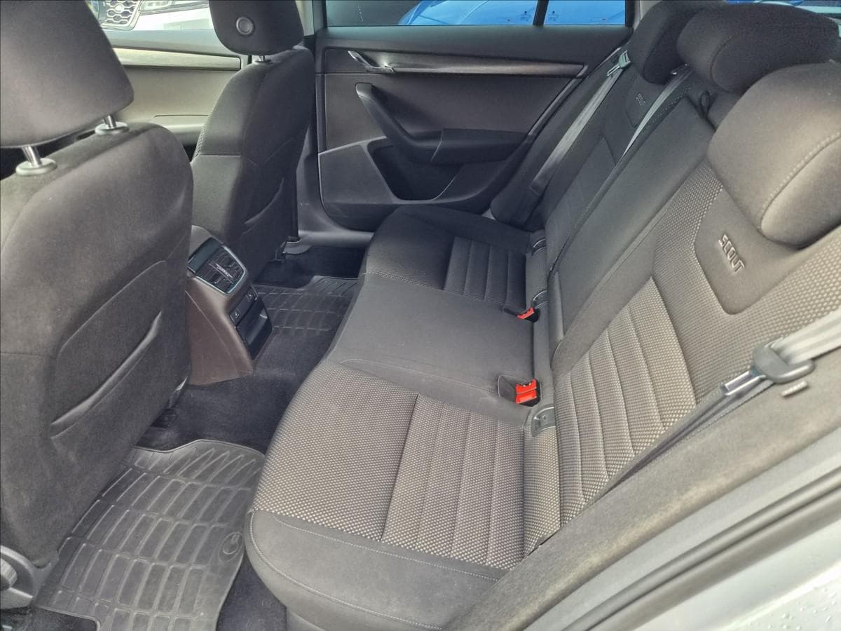 2016 Škoda OCTAVIA - 8