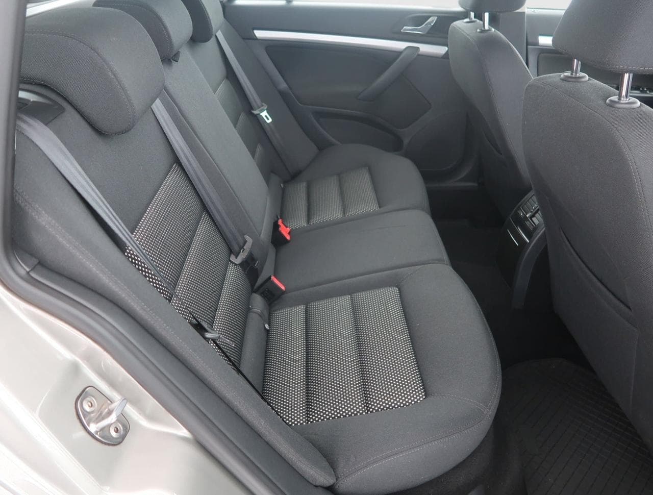 2012 Škoda OCTAVIA - 13