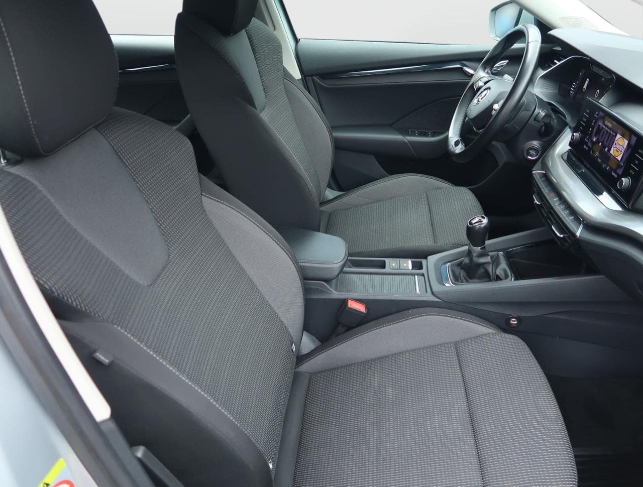 2021 Škoda OCTAVIA - 12