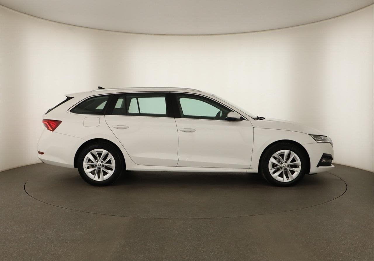 2021 Škoda OCTAVIA - 13