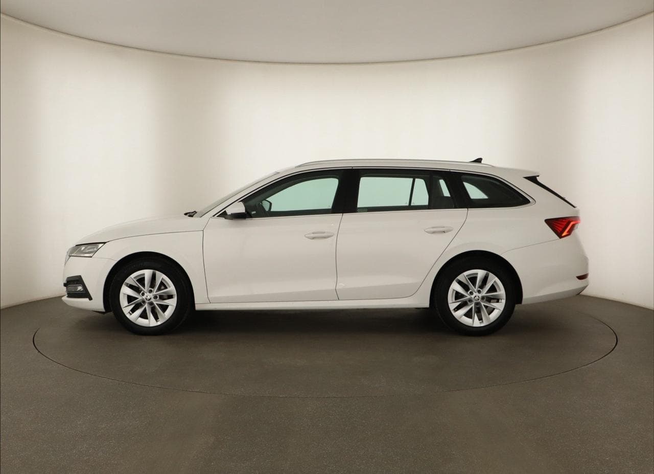 2021 Škoda OCTAVIA - 5