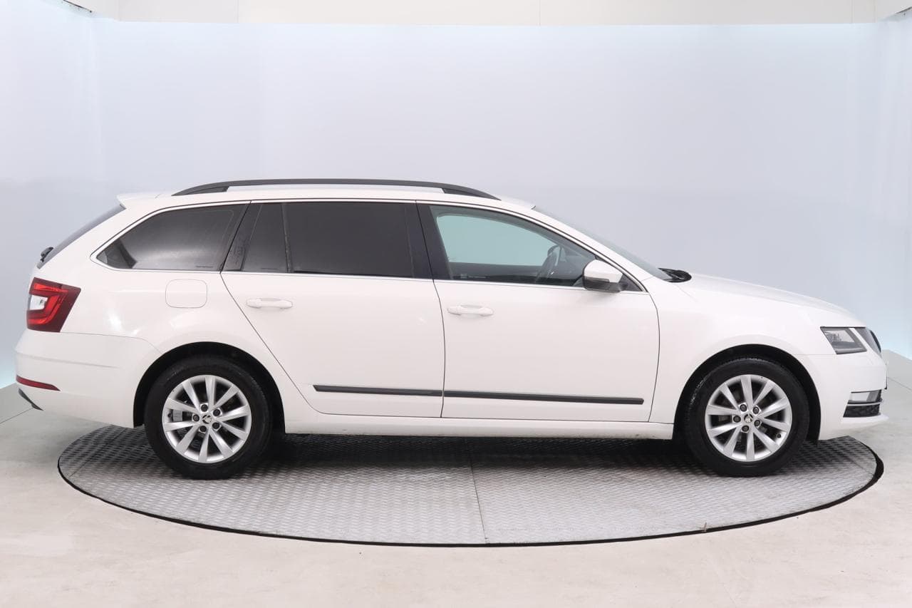 2018 Škoda OCTAVIA - 8