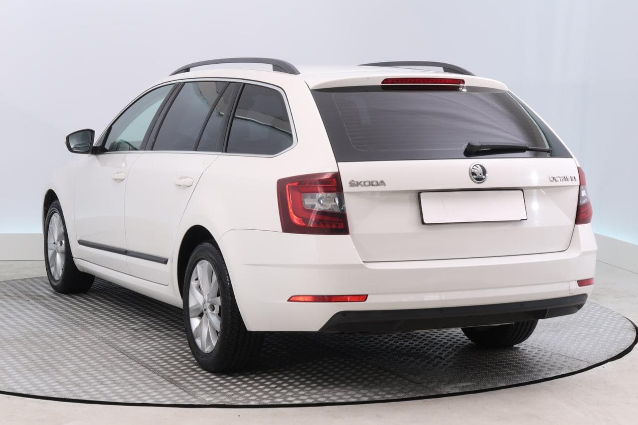 2018 Škoda OCTAVIA - 5