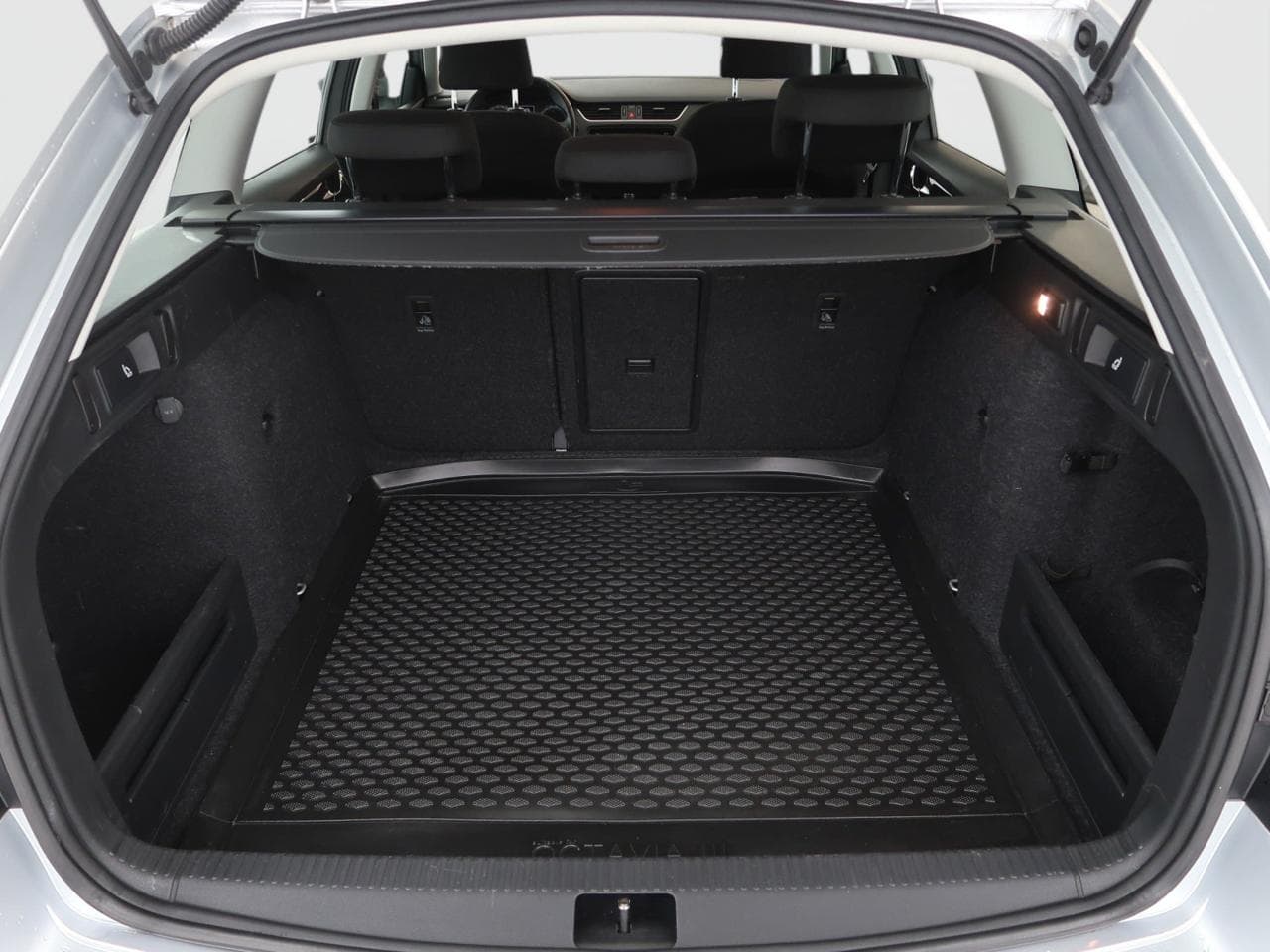 2017 Škoda OCTAVIA - 25