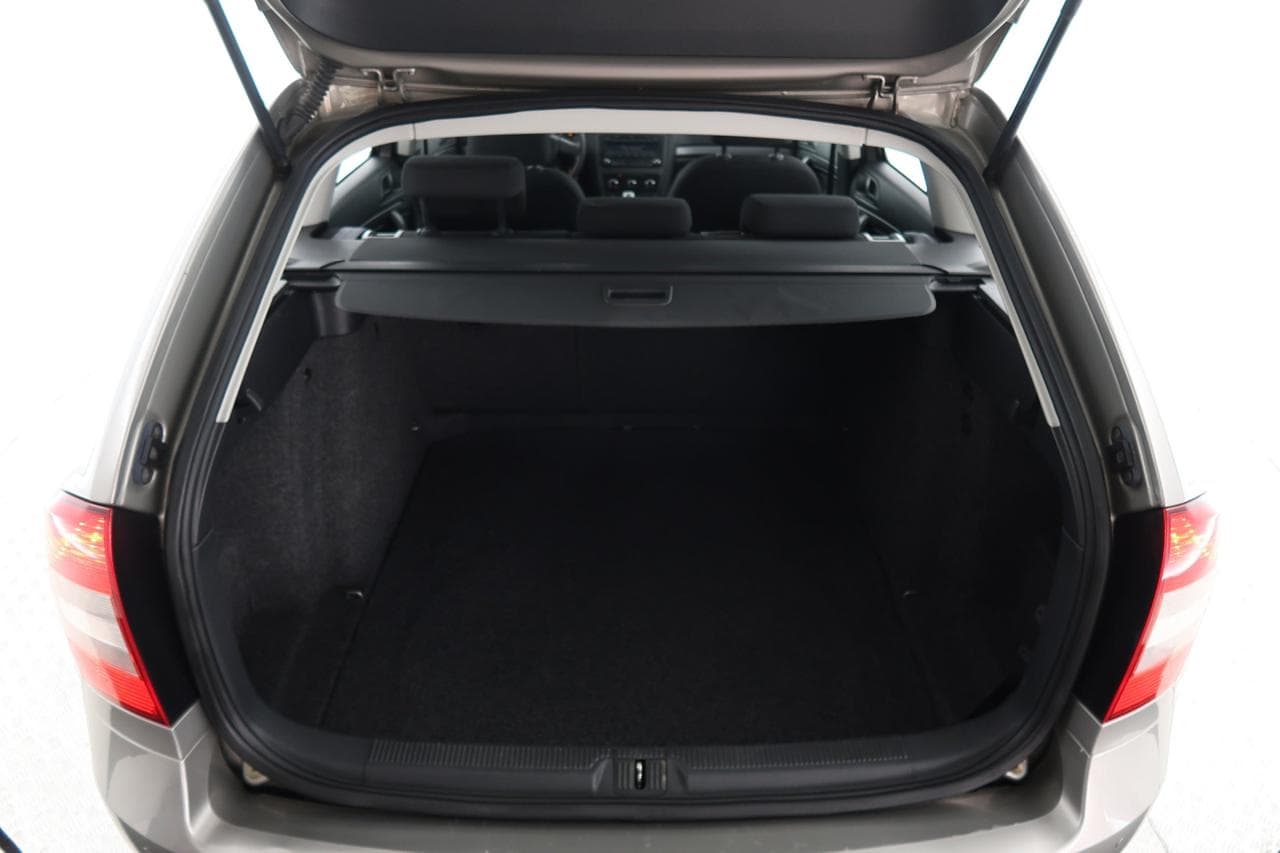 2011 Škoda OCTAVIA - 19