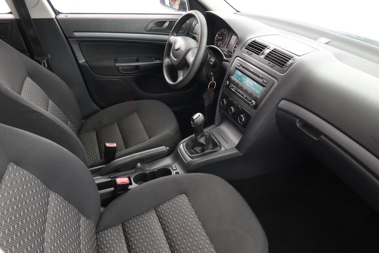 2011 Škoda OCTAVIA - 12