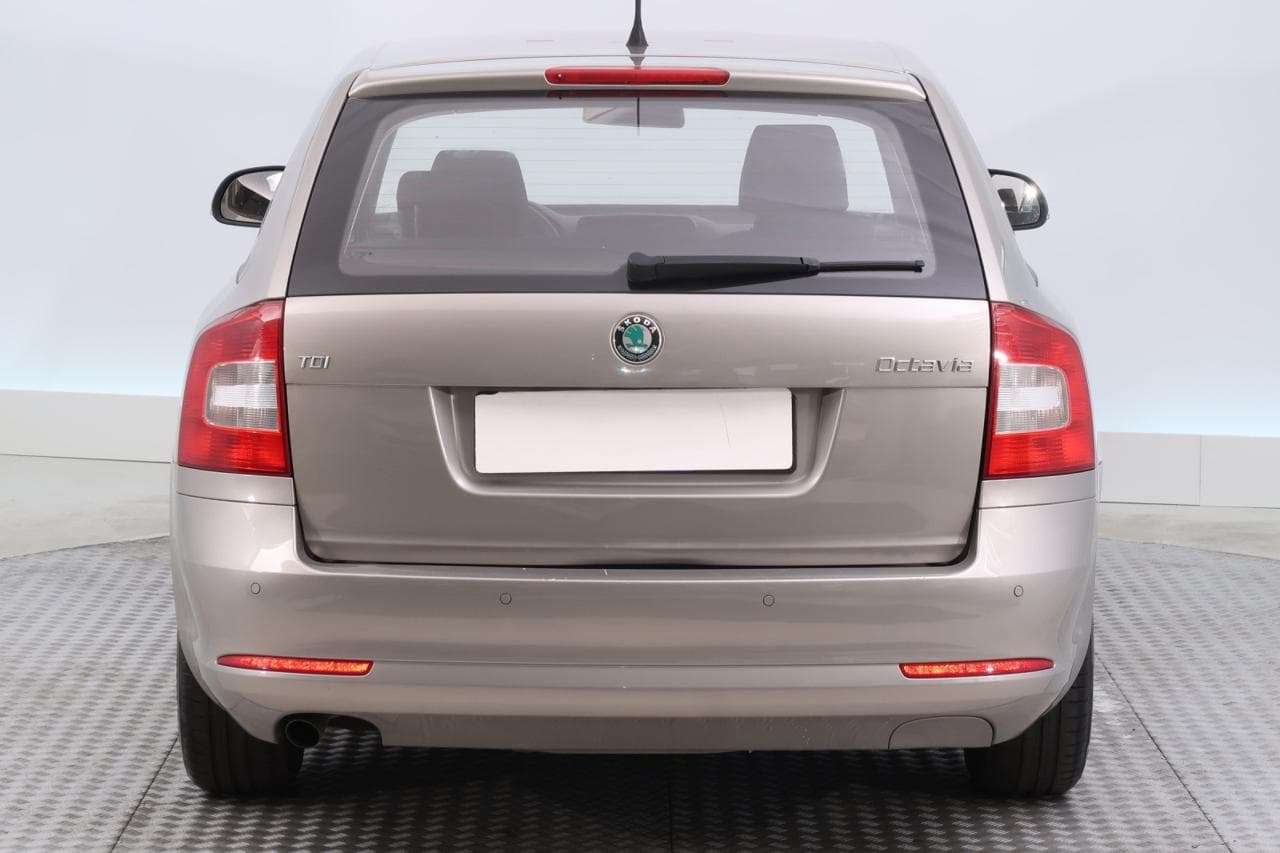 2011 Škoda OCTAVIA - 6