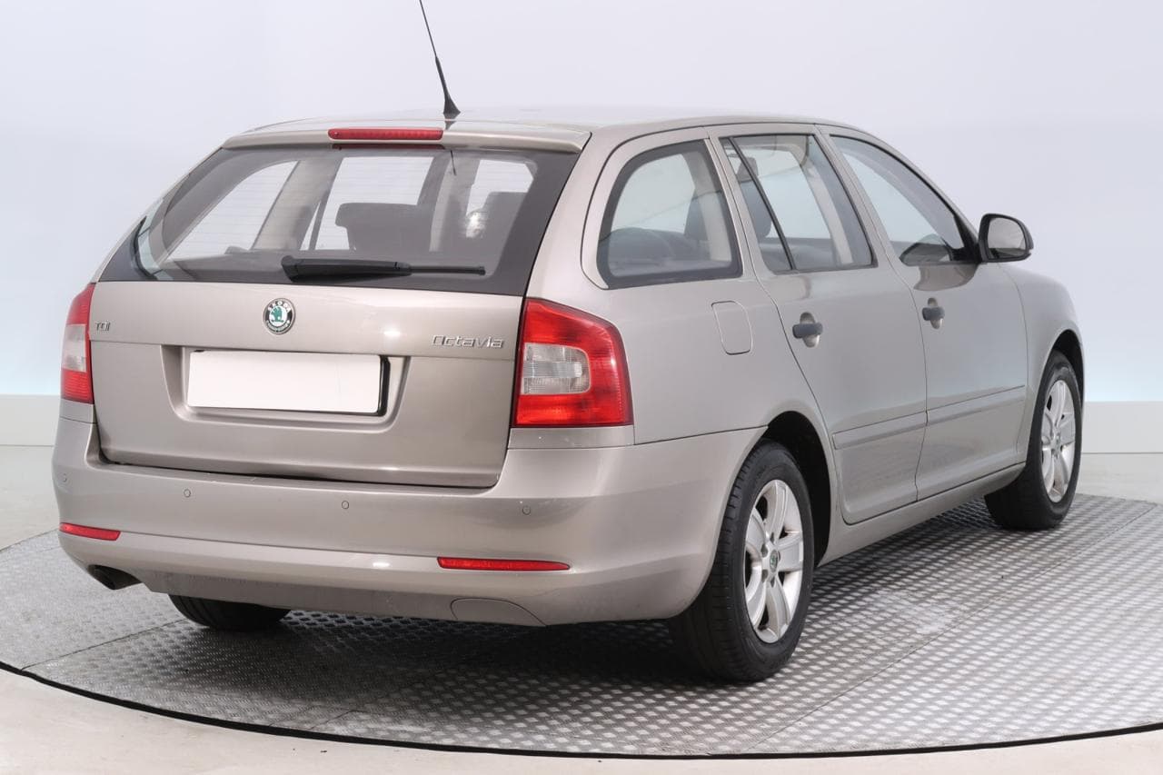2011 Škoda OCTAVIA - 7