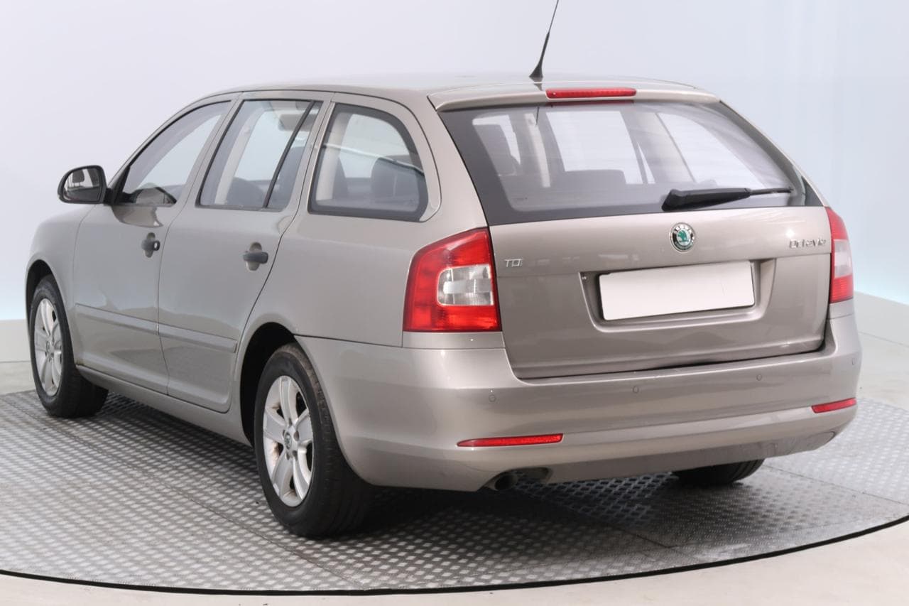 2011 Škoda OCTAVIA - 5