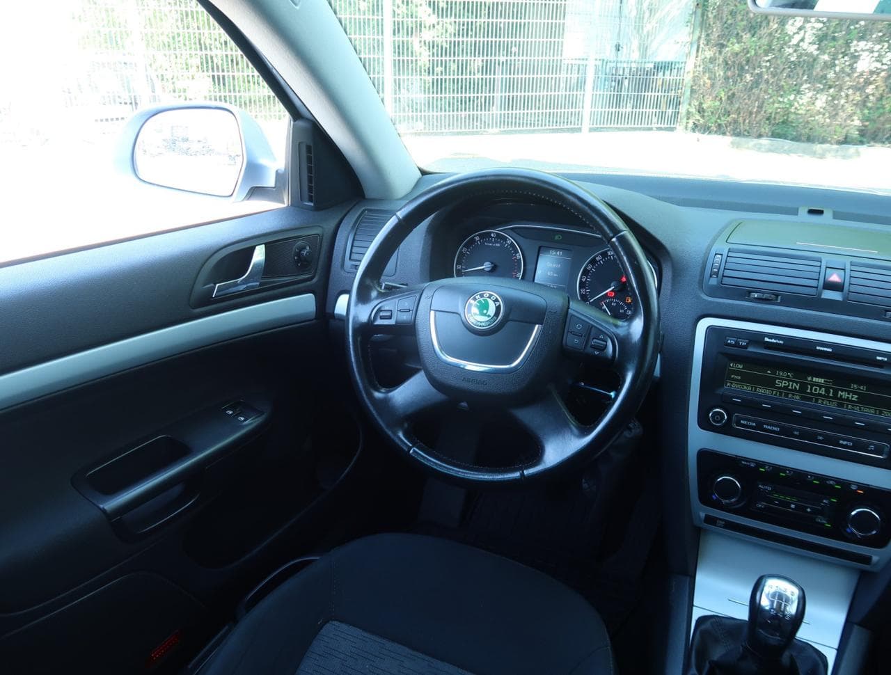 2009 Škoda OCTAVIA - 9