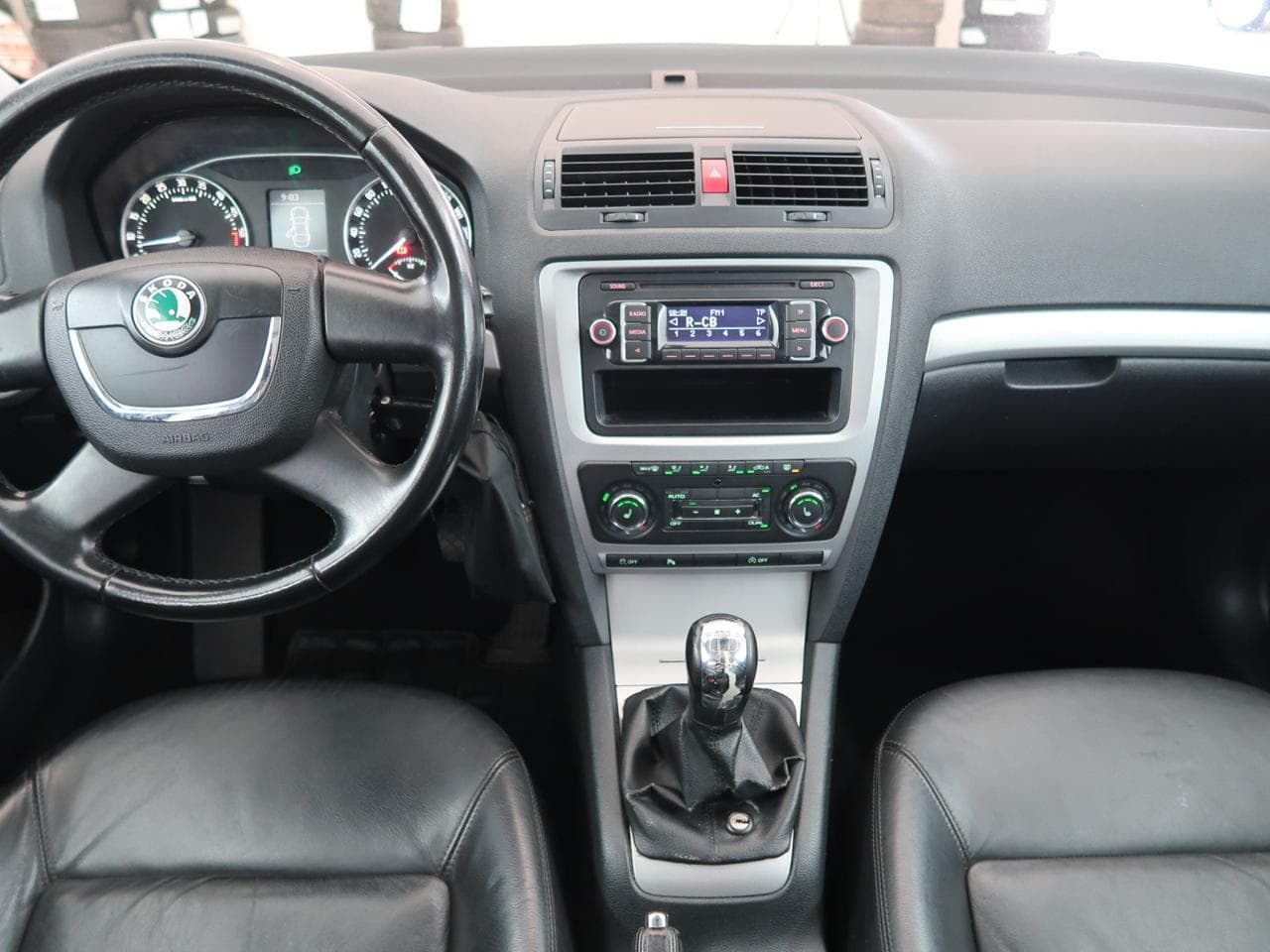 2011 Škoda OCTAVIA - 10