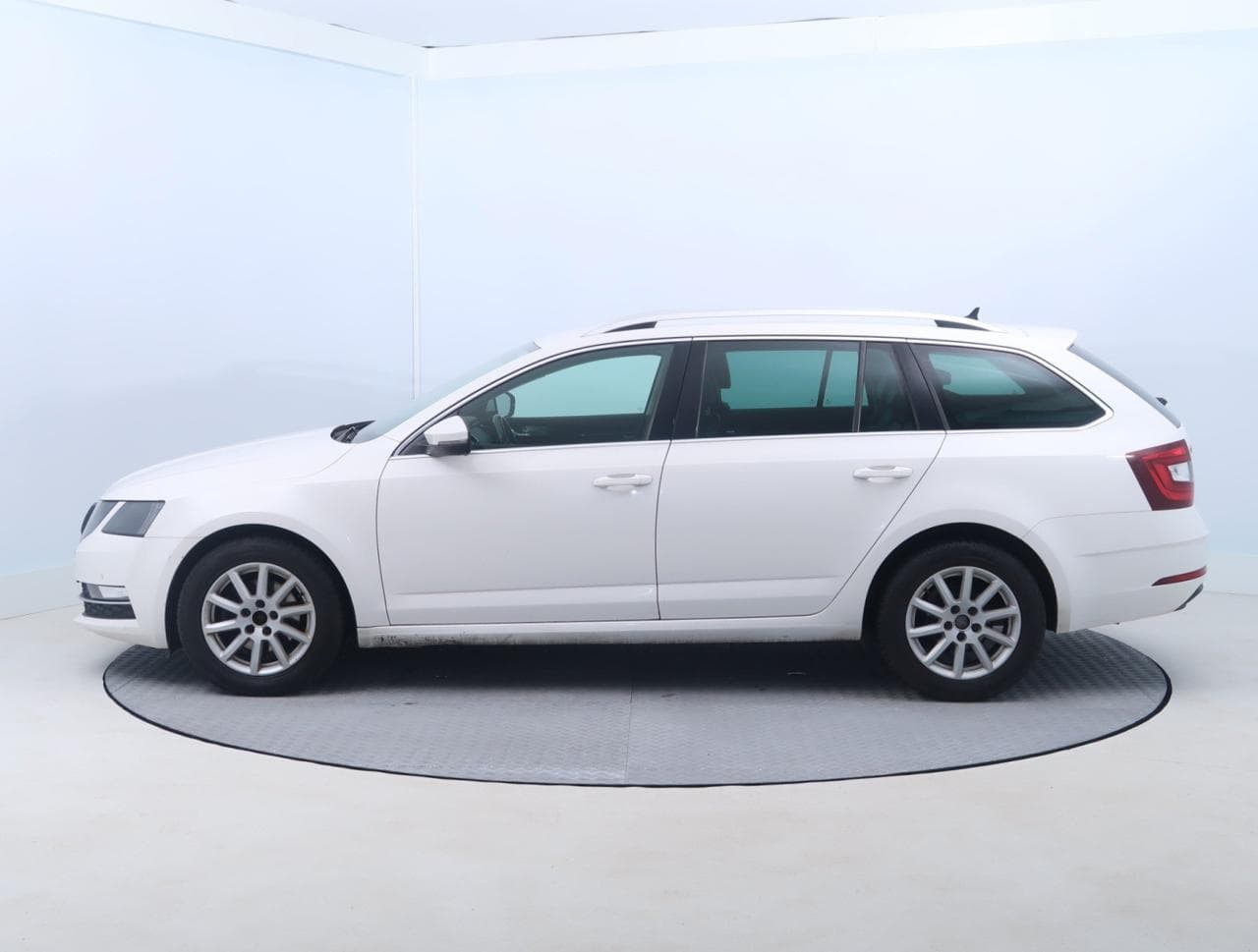 2017 Škoda OCTAVIA - 7