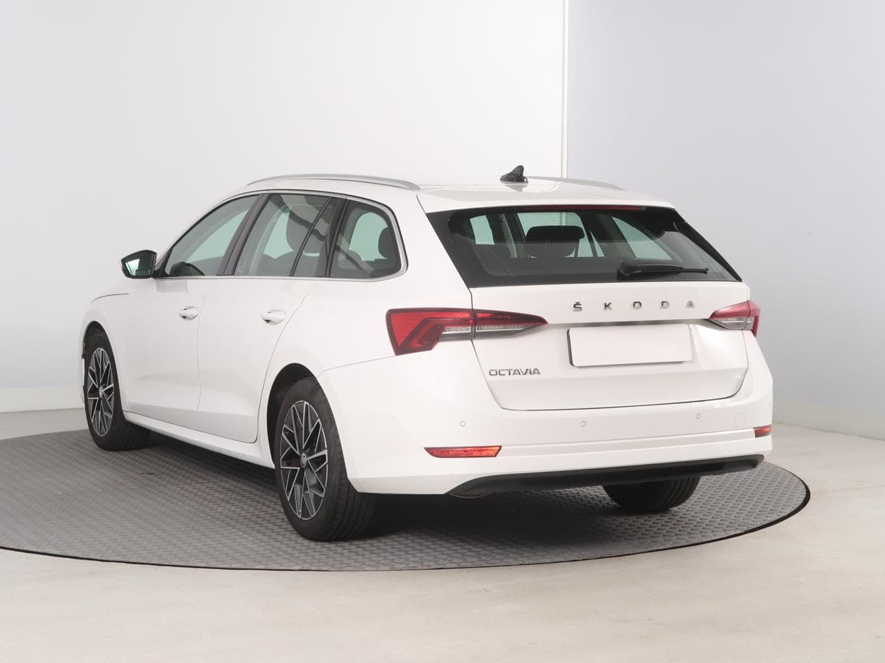 2021 Škoda OCTAVIA - 9