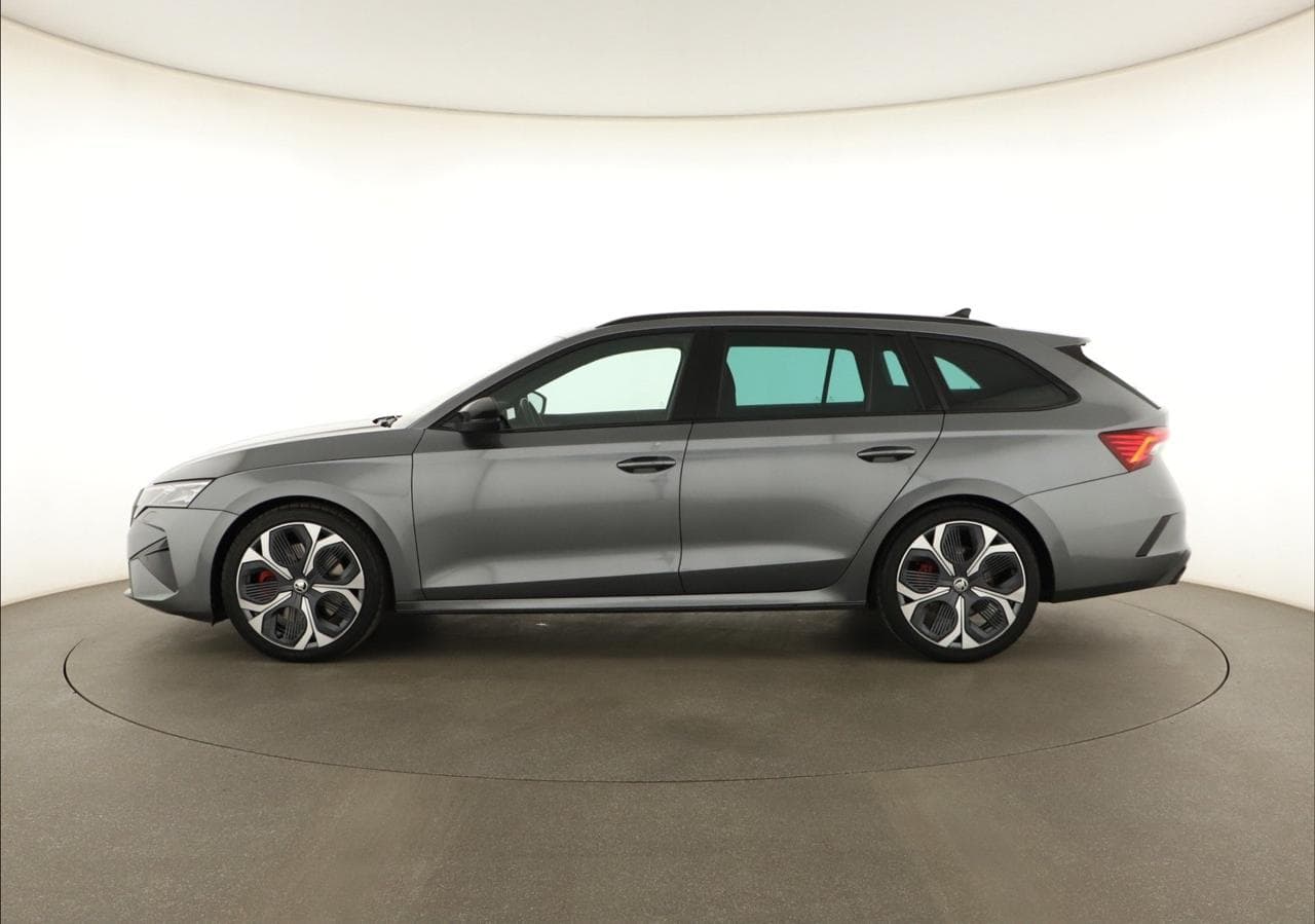 2025 Škoda OCTAVIA - 5