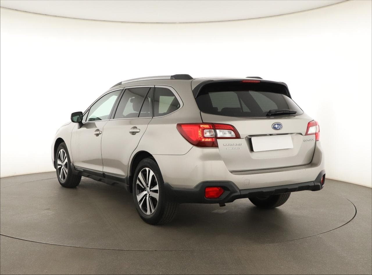 2018 Subaru OUTBACK - 8